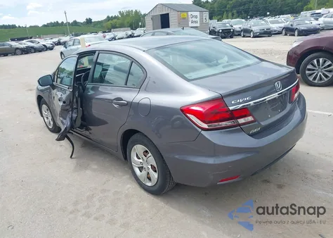 2015 Honda Civic Lx z USA, uszkodzony, nr VIN 19XFB2F5XFE200497